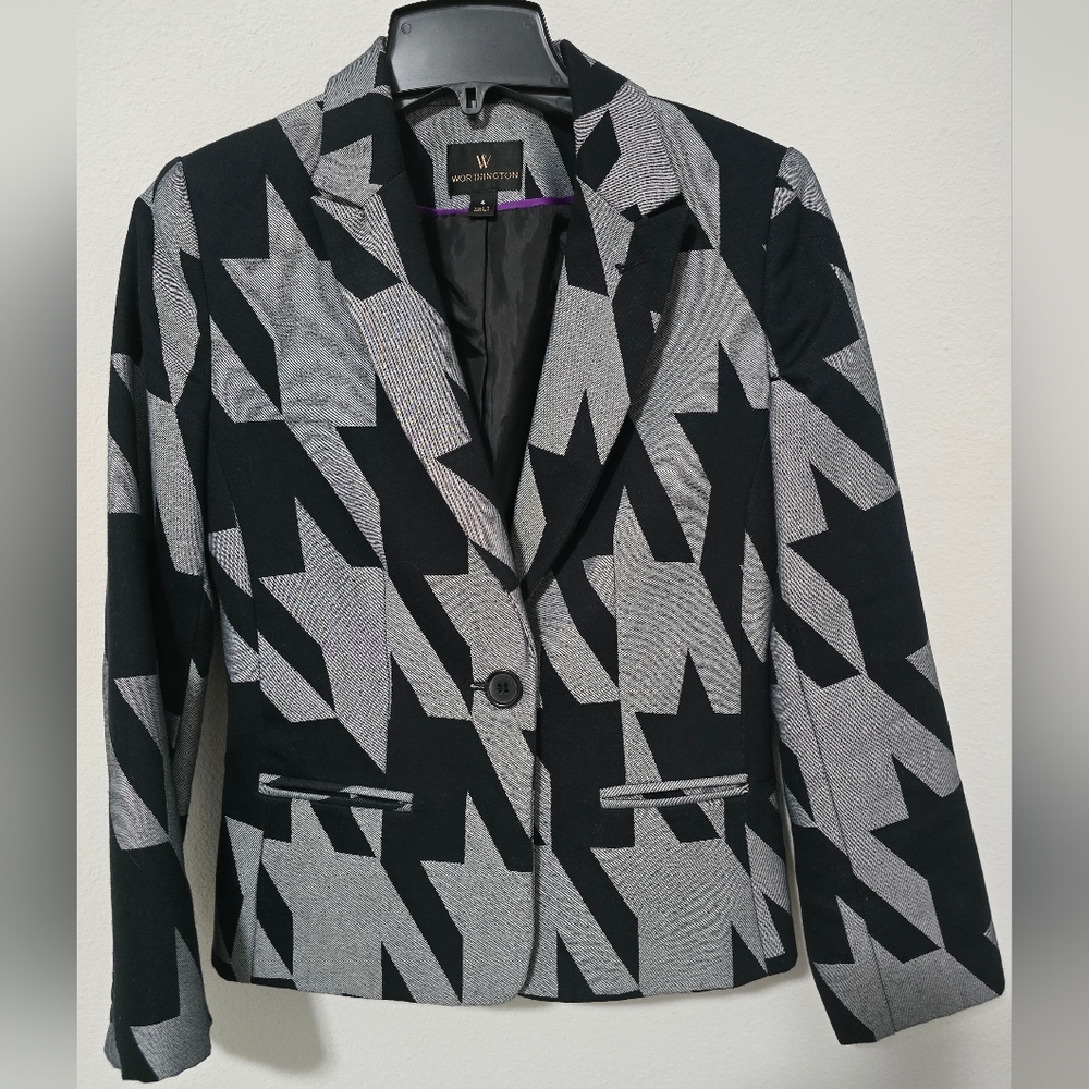 Black and Gray Patterned Jacket
